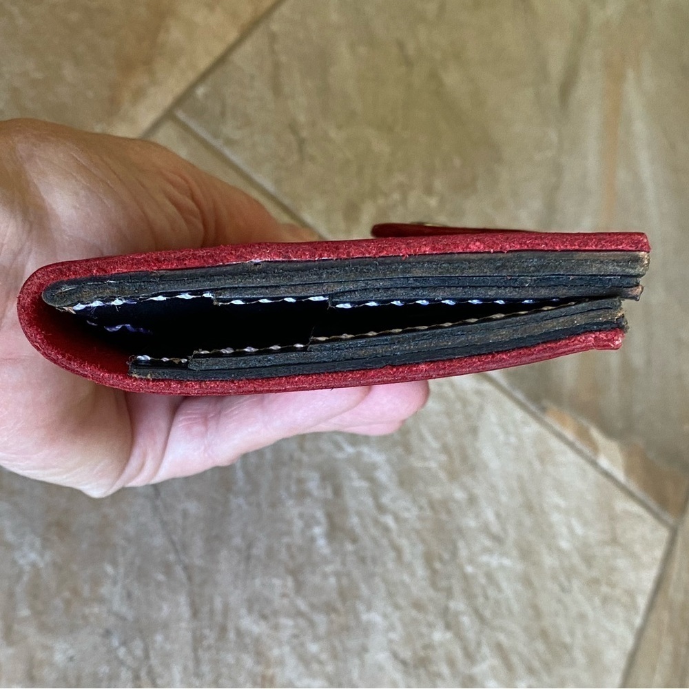 Handmade Red Leather Wallet - Picture 6 of 9